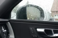 Volvo XC60 din 2025 cu 26.200 km - oferta VOL174411 - foto 14