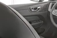 Volvo XC60 din 2025 cu 15.000 km - oferta VOL174414 - foto 8