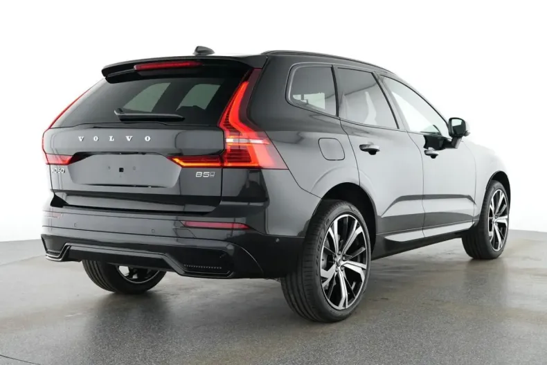 Volvo XC60 din 2025 cu 21.993 km - oferta VOL174416 - foto 2