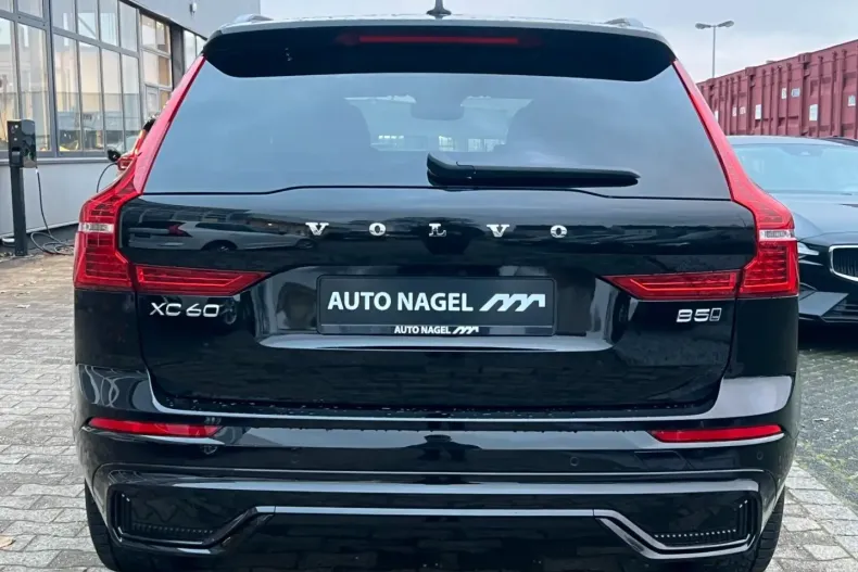 Volvo XC60 din 2025 cu 21.993 km - oferta VOL174416 - foto 4