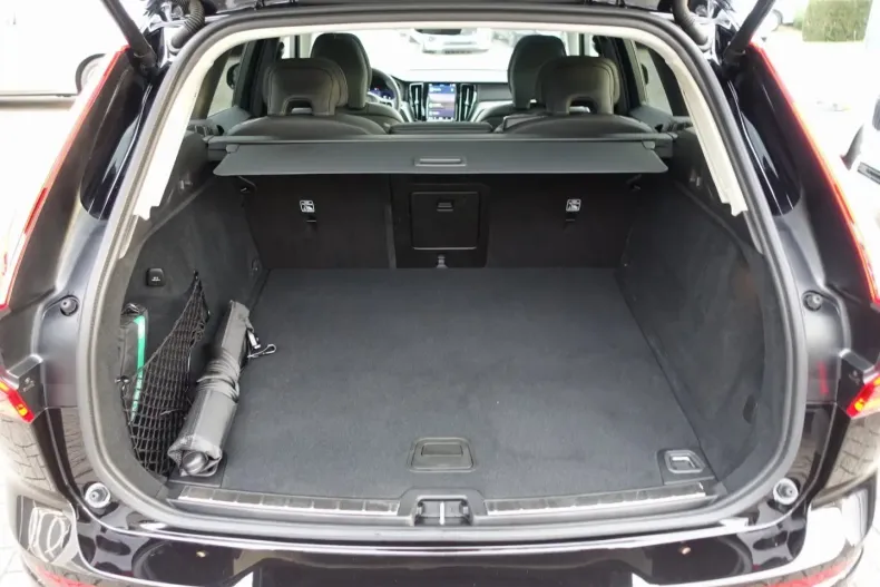 Volvo XC60 din 2025 cu 17.690 km - oferta VOL174421 - foto 27