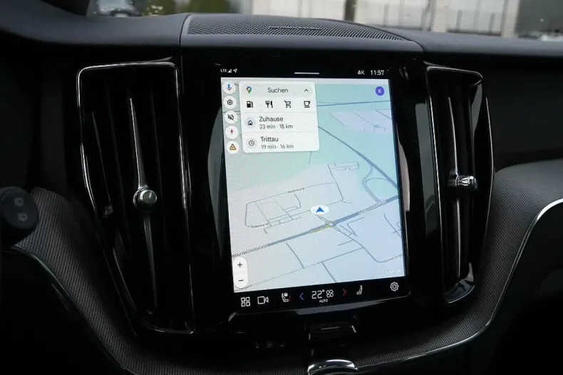 Volvo XC60 din 2023 cu 22.975 km - oferta VOL174424 - foto 19