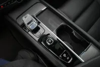 Volvo XC60 din 2023 cu 22.975 km - oferta VOL174424 - foto 24