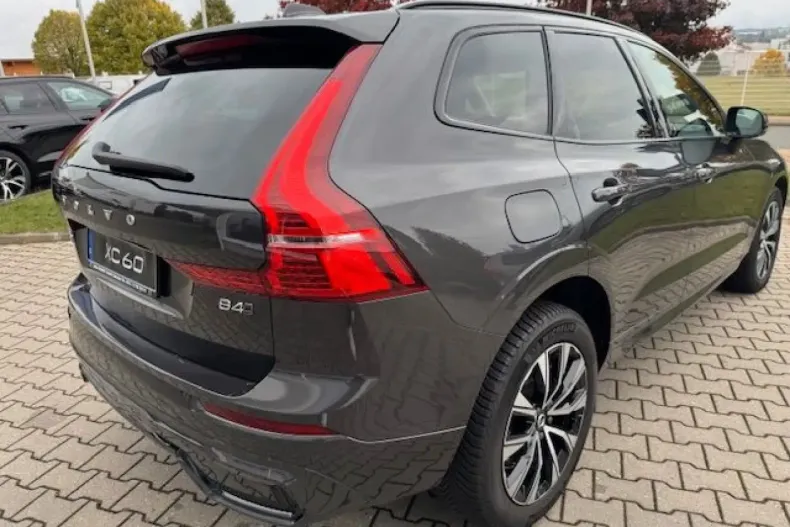 Volvo XC60 din 2024 cu 25.200 km - oferta VOL174427 - foto 5