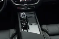 Volvo XC60 din 2025 cu 26.891 km - oferta VOL174429 - foto 14