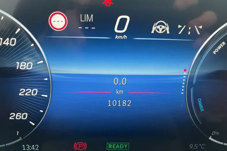 Mercedes-Benz GLC 400 din 2023 cu 10.146 km - oferta MER174430 - foto 23