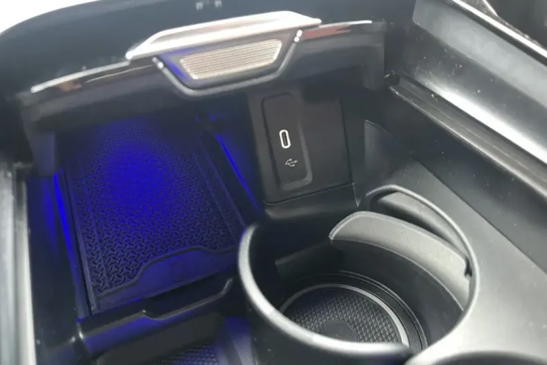 Mercedes-Benz GLC 400 din 2023 cu 10.146 km - oferta MER174430 - foto 26