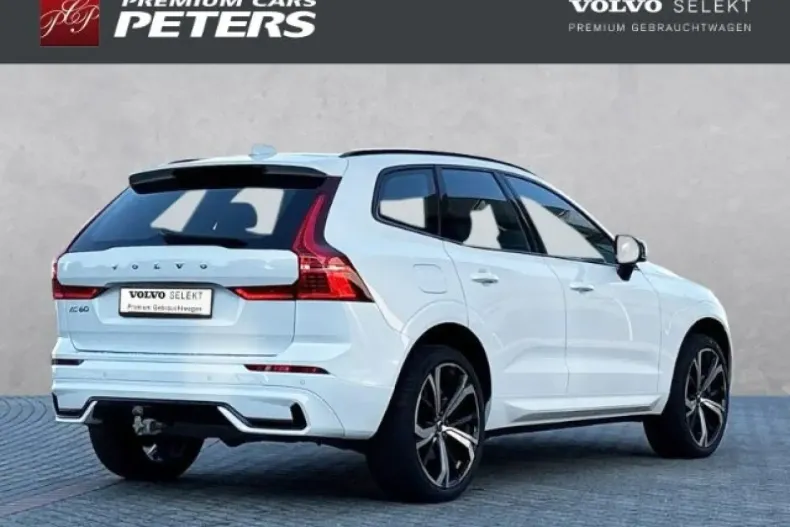 Volvo XC60 din 2022 cu 43.915 km - oferta VOL174431 - foto 3