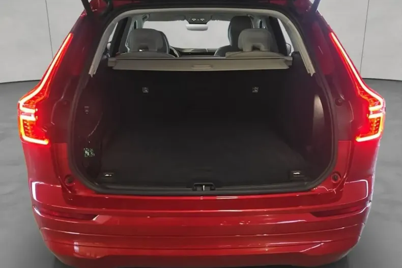 Volvo XC60 din 2024 cu 6.872 km - oferta VOL174434 - foto 4