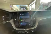 Volvo XC60 din 2022 cu 30.108 km - oferta VOL174435 - foto 7