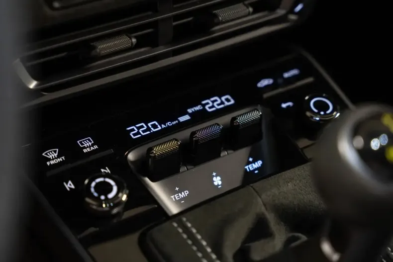 Porsche 992 din 2023 cu 14.200 km - oferta POR174442 - foto 26