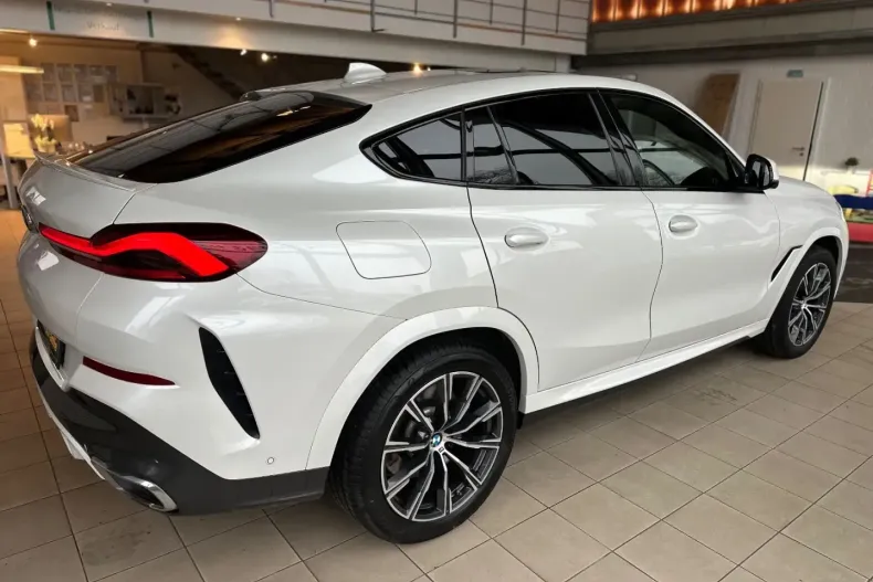 BMW X6 din 2021 cu 73.219 km - oferta BMW174444 - foto 4