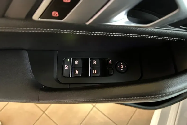 BMW X6 din 2021 cu 73.219 km - oferta BMW174444 - foto 27