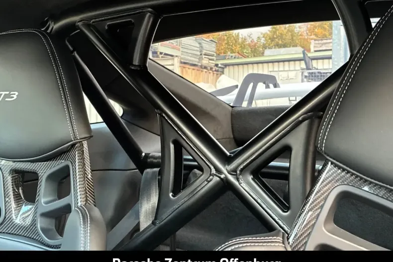 Porsche 992 din 2023 cu 11.800 km - oferta POR174446 - foto 20