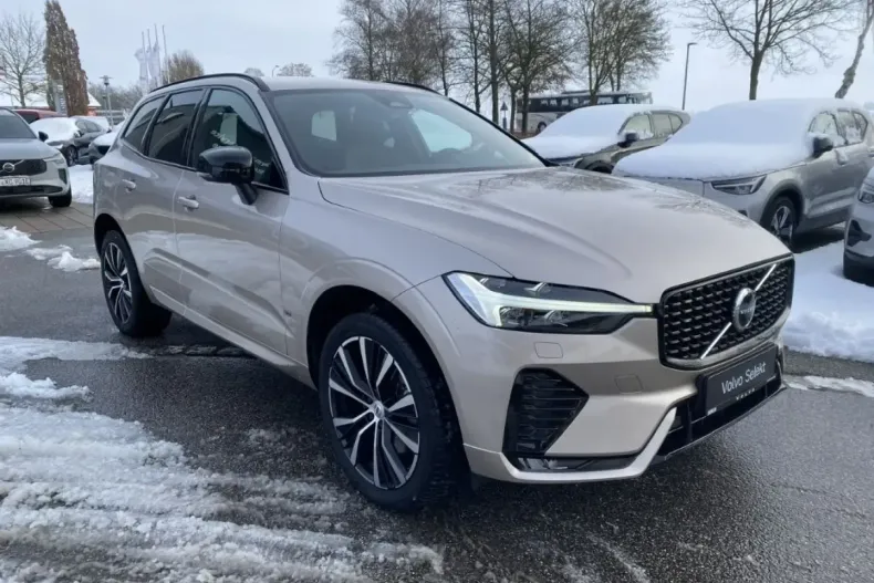 Volvo XC60 din 2023 cu 55.990 km - oferta VOL174448 - foto 7