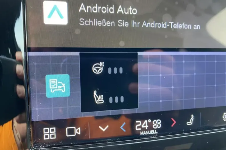 Volvo XC60 din 2023 cu 55.990 km - oferta VOL174448 - foto 19