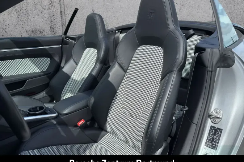 Porsche 992 din 2024 cu 25.688 km - oferta POR174460 - foto 12