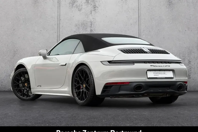 Porsche 992 din 2022 cu 10.349 km - oferta POR174463 - foto 3