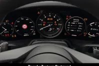 Porsche 992 din 2022 cu 10.349 km - oferta POR174463 - foto 17