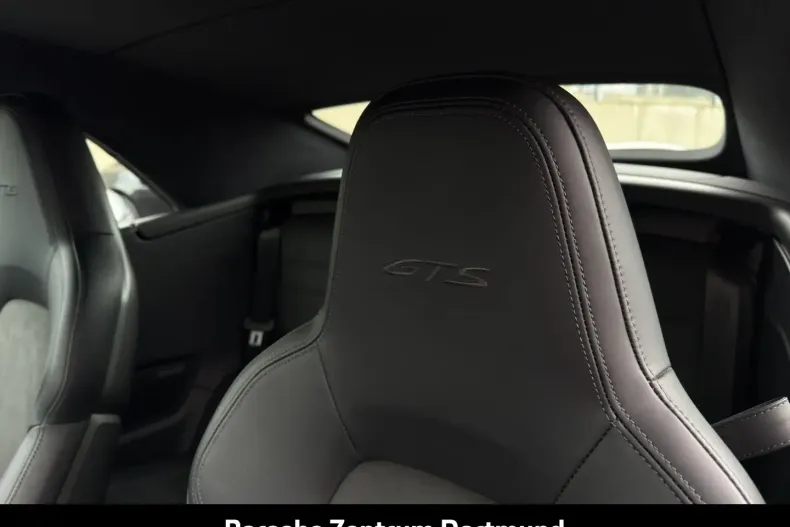 Porsche 992 din 2022 cu 10.349 km - oferta POR174463 - foto 19