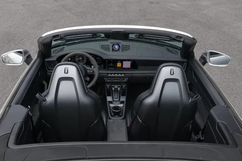 Porsche 992 din 2024 cu 26.500 km - oferta POR174464 - foto 7