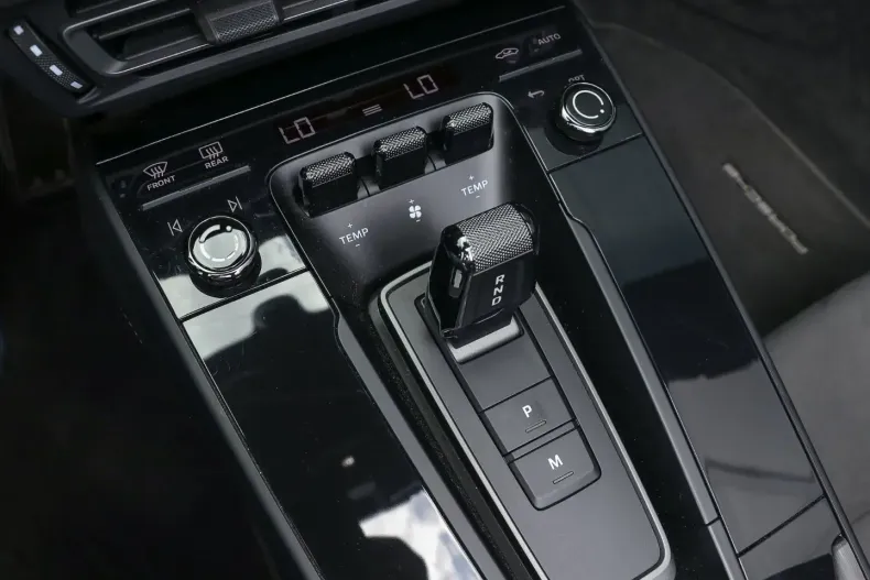 Porsche 992 din 2024 cu 26.500 km - oferta POR174464 - foto 19