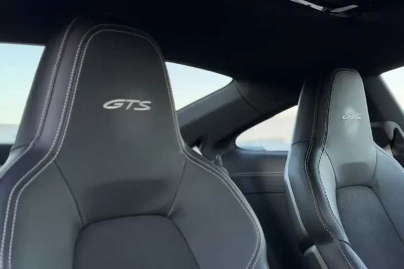 Porsche 992 din 2024 cu 47.000 km - oferta POR174470 - foto 30