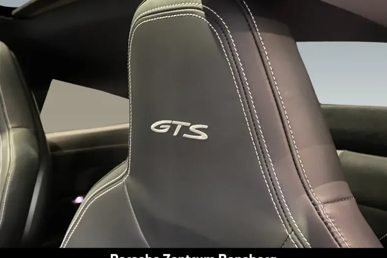 Porsche 992 din 2022 cu 33.800 km - oferta POR174471 - foto 32