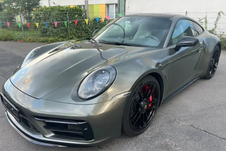 Porsche 992 din 2023 cu 34.000 km - oferta POR174473 - foto 2