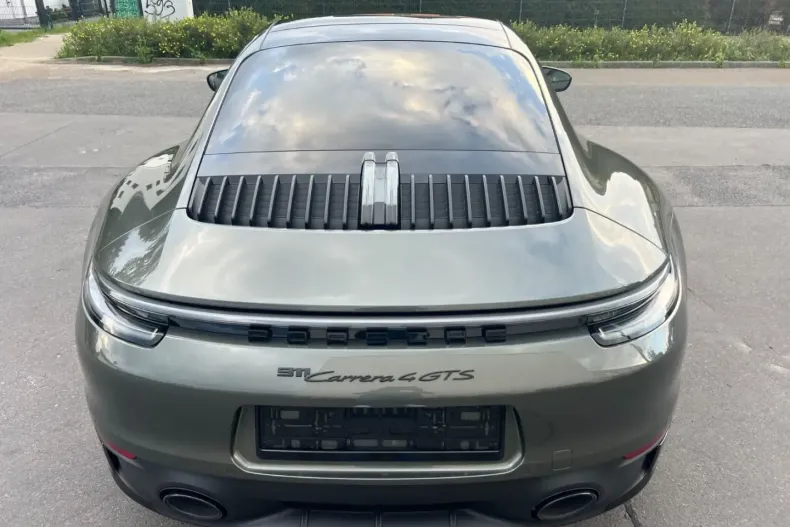 Porsche 992 din 2023 cu 34.000 km - oferta POR174473 - foto 9