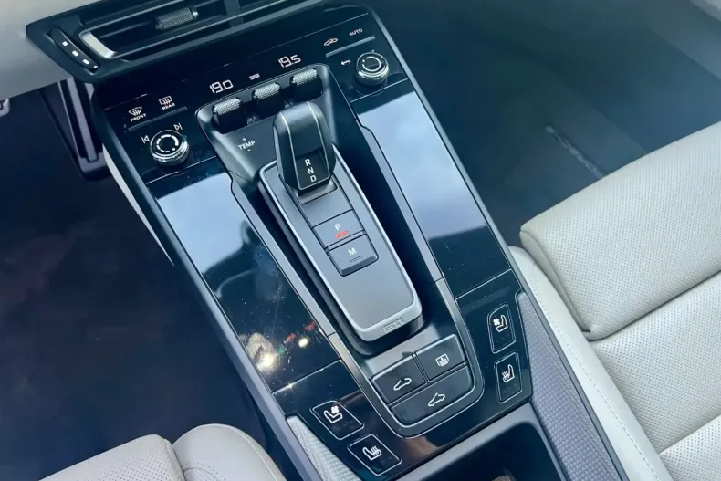 Porsche 992 din 2023 cu 34.000 km - oferta POR174473 - foto 19