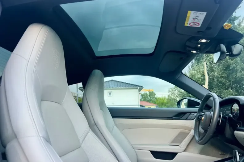 Porsche 992 din 2023 cu 34.000 km - oferta POR174473 - foto 32