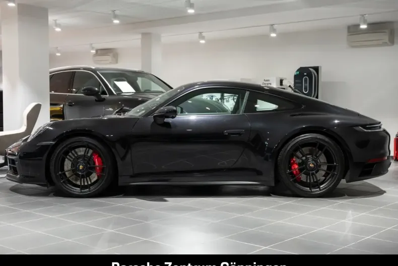 Porsche 992 din 2022 cu 48.480 km - oferta POR174474 - foto 2