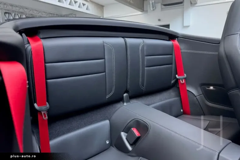 Porsche 992 din 2021 cu 33.300 km - oferta POR174475 - foto 4