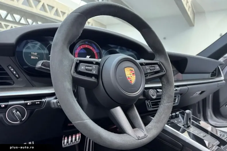 Porsche 992 din 2021 cu 33.300 km - oferta POR174475 - foto 8