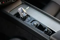 Volvo XC60 din 2024 cu 14.700 km - oferta VOL174479 - foto 9