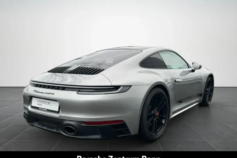 Porsche 992 din 2022 cu 38.495 km - oferta POR174483 - foto 5