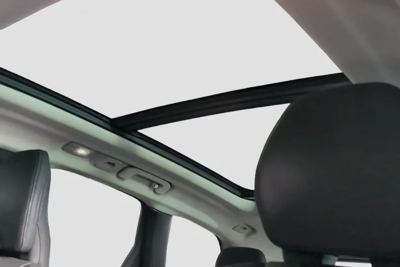 Volvo XC60 din 2023 cu 36.095 km - oferta VOL174484 - foto 10