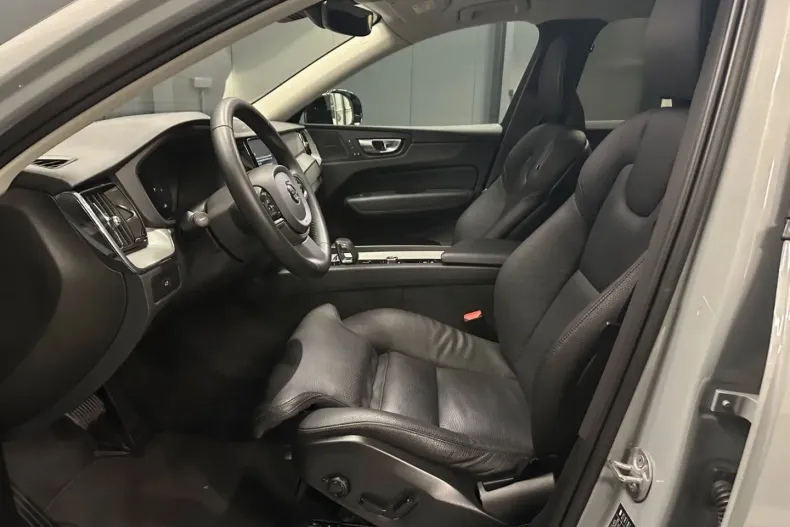 Volvo XC60 din 2023 cu 53.000 km - oferta VOL174485 - foto 15