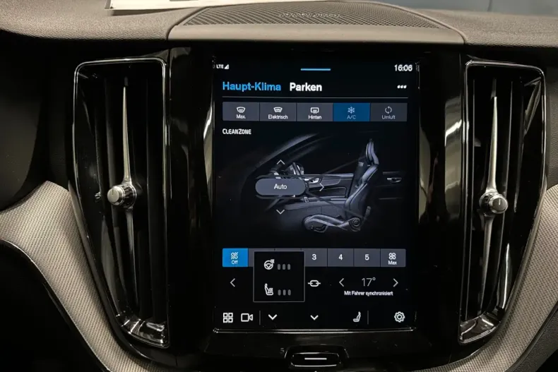 Volvo XC60 din 2023 cu 53.000 km - oferta VOL174485 - foto 22