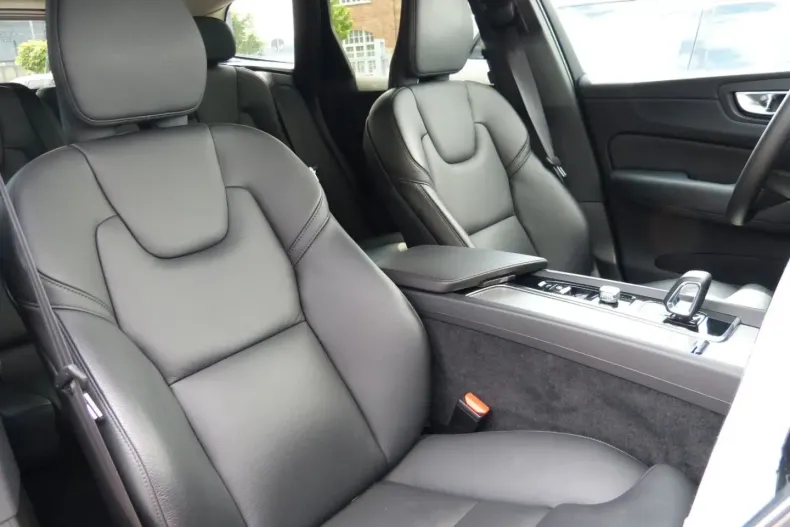 Volvo XC60 din 2024 cu 34.200 km - oferta VOL174496 - foto 13