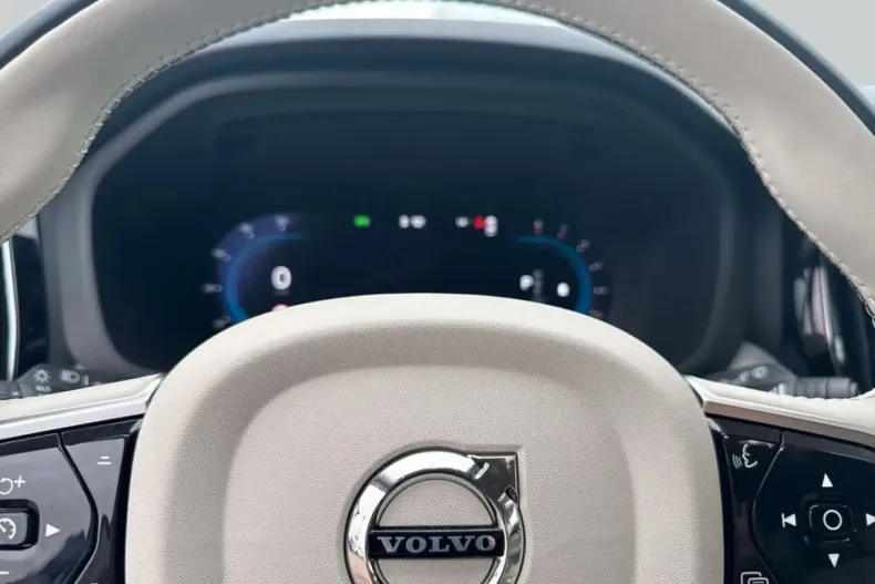 Volvo XC60 din 2024 cu 6.924 km - oferta VOL174497 - foto 13