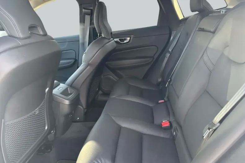 Volvo XC60 din 2024 cu 7.645 km - oferta VOL174501 - foto 10