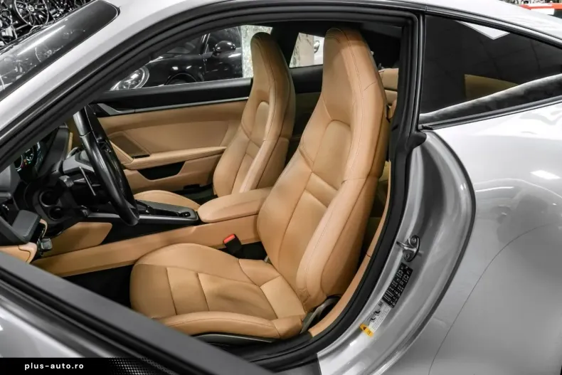 Porsche 911 din 2021 cu 39.310 km - oferta POR174503 - foto 12