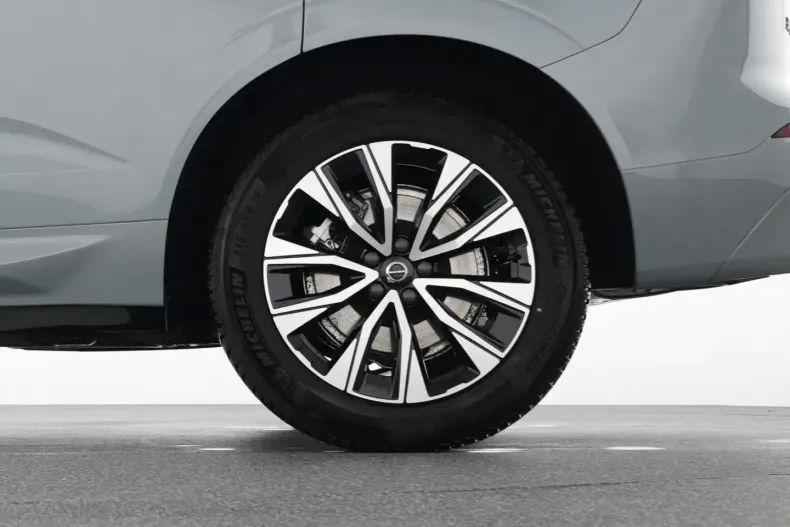 Volvo XC60 din 2023 cu 21.500 km - oferta VOL174505 - foto 21