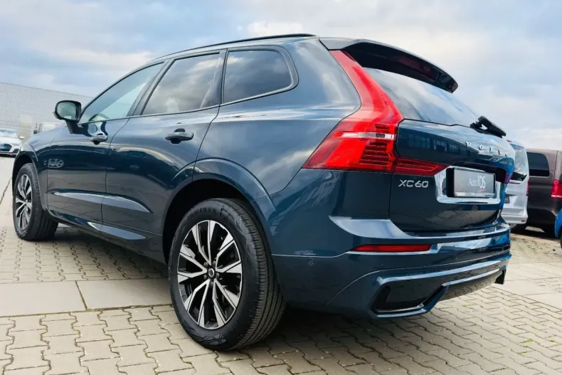 Volvo XC60 din 2023 cu 46.732 km - oferta VOL174507 - foto 11
