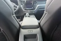 Volvo XC60 din 2023 cu 46.732 km - oferta VOL174507 - foto 21