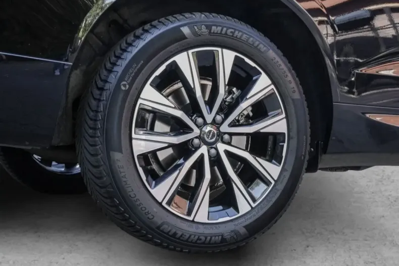 Volvo XC60 din 2023 cu 36.800 km - oferta VOL174510 - foto 4