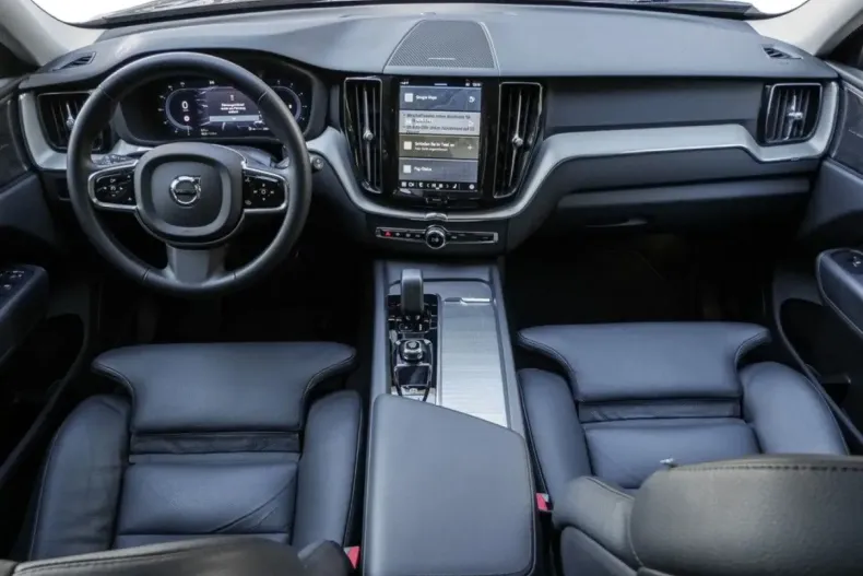 Volvo XC60 din 2023 cu 36.800 km - oferta VOL174510 - foto 7