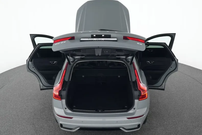 Volvo XC60 din 2023 cu 20.810 km - oferta VOL174518 - foto 14